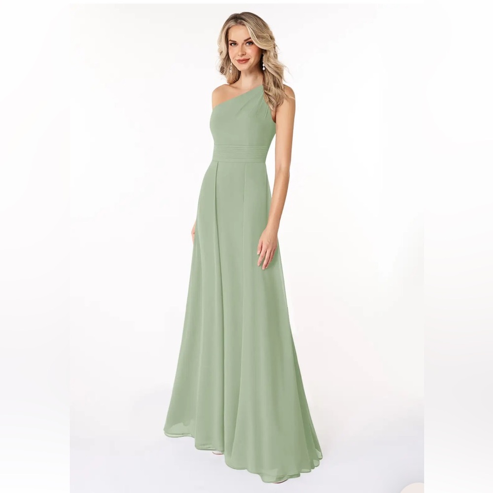 Azazie Mint Green Gown